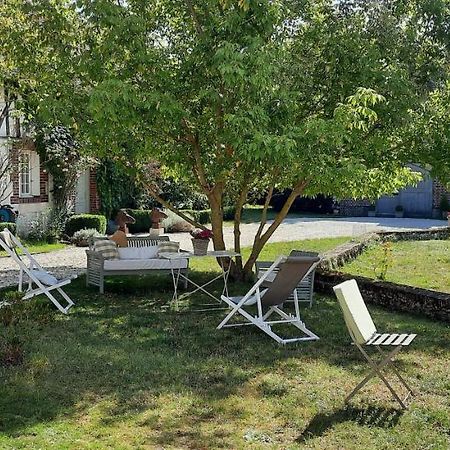 Domaine De La Creuse Bed & Breakfast Moussey  Bagian luar foto