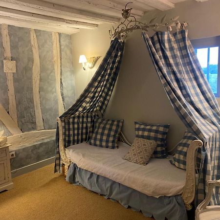 Domaine De La Creuse Bed & Breakfast Moussey  Bagian luar foto