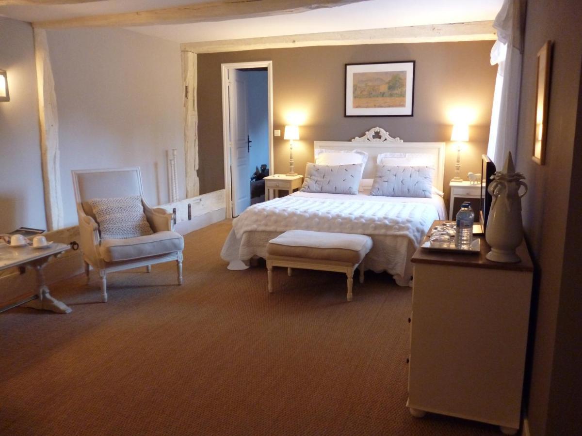 Domaine De La Creuse Bed & Breakfast Moussey  Bagian luar foto